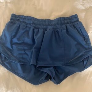 Lululemon hottie hot short